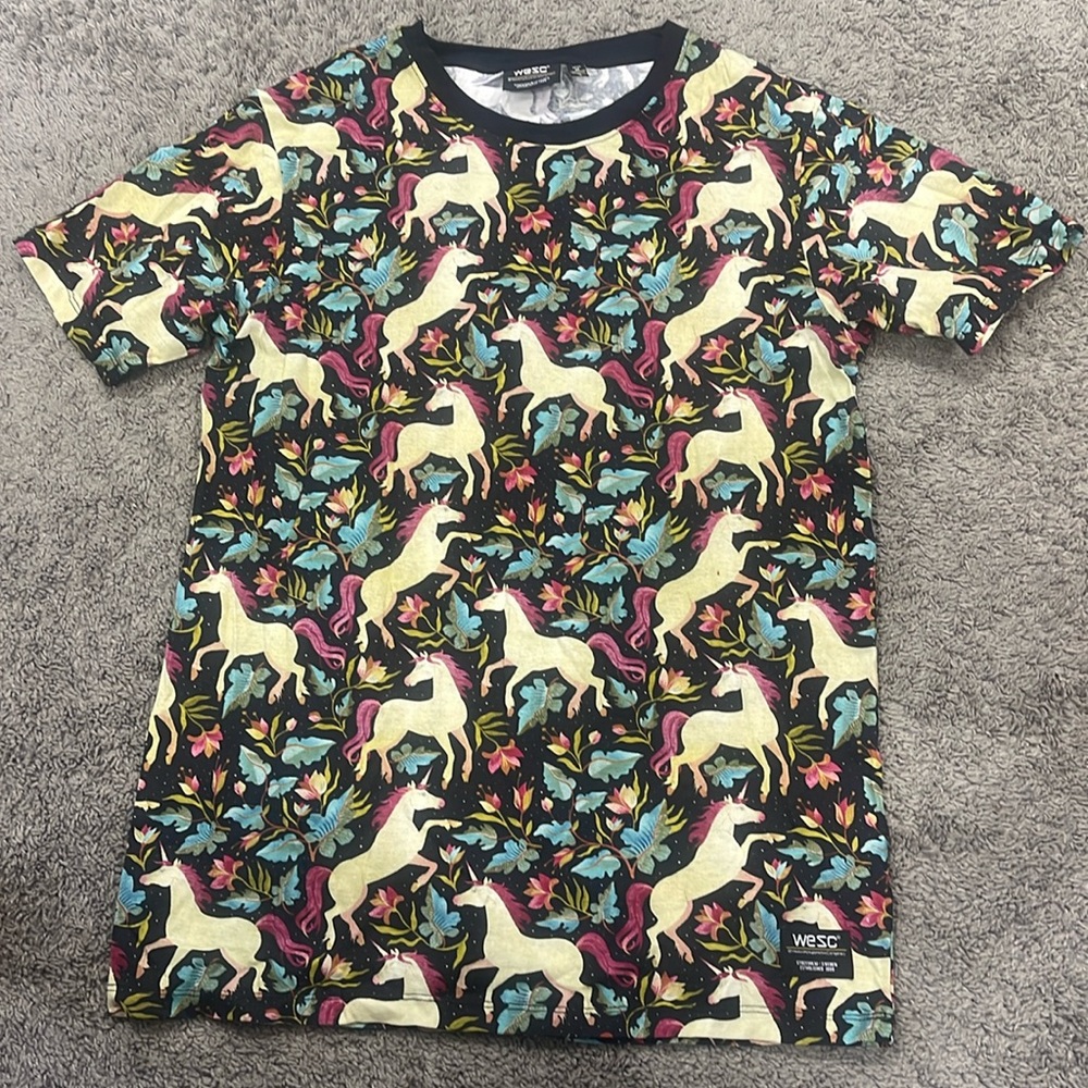 Unicorn print WESC t-shirt, medium